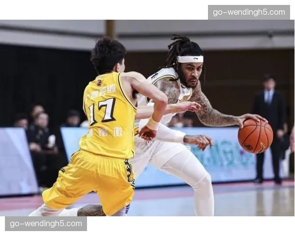 聚焦：莫兰德专访——谈防守价值、团队角色与卫冕决心